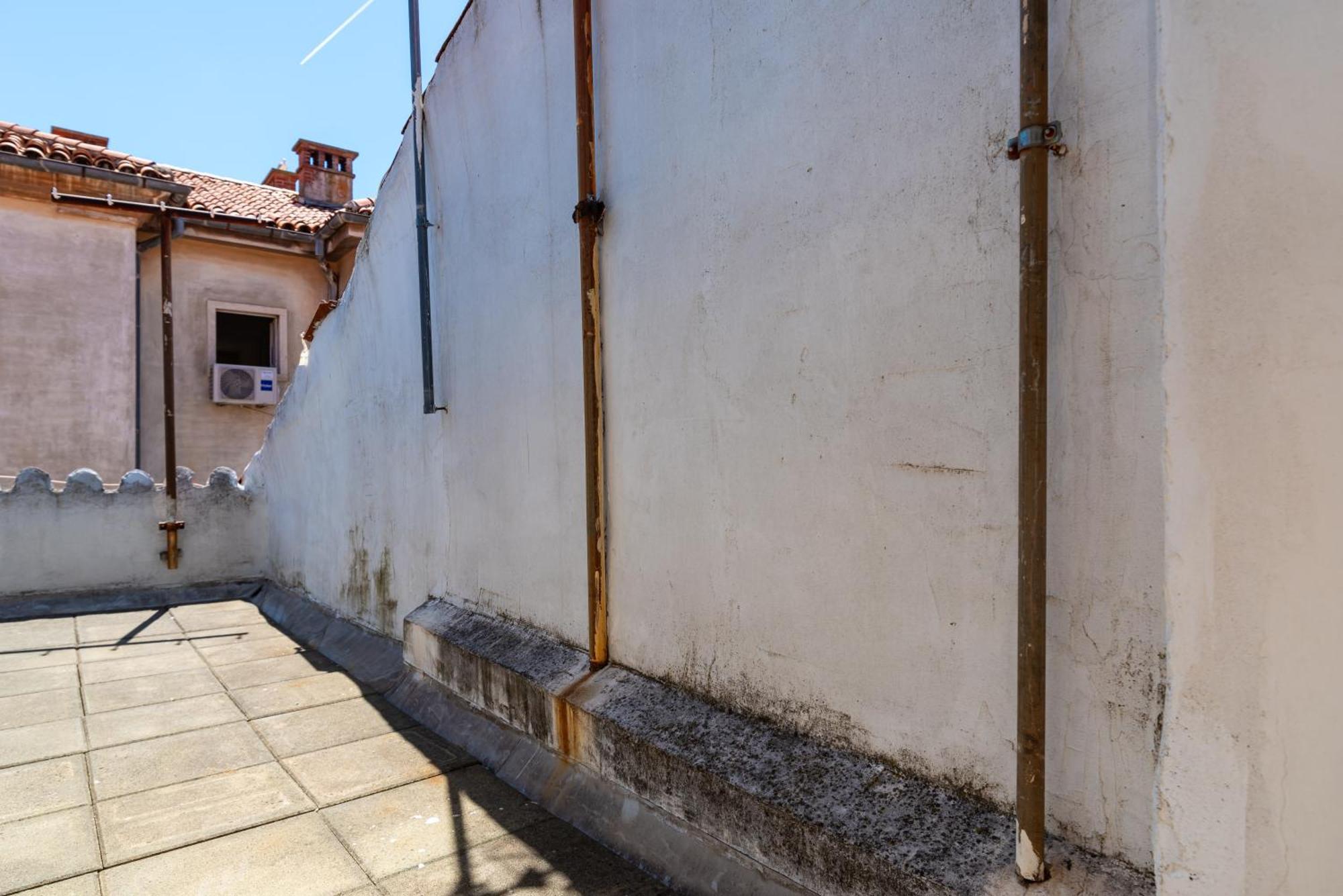 Timeless Antique Old Town With Terrace Appartement Zadar Buitenkant foto