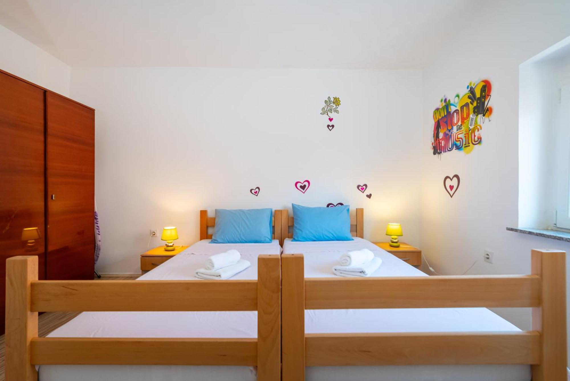 Timeless Antique Old Town With Terrace Appartement Zadar Buitenkant foto