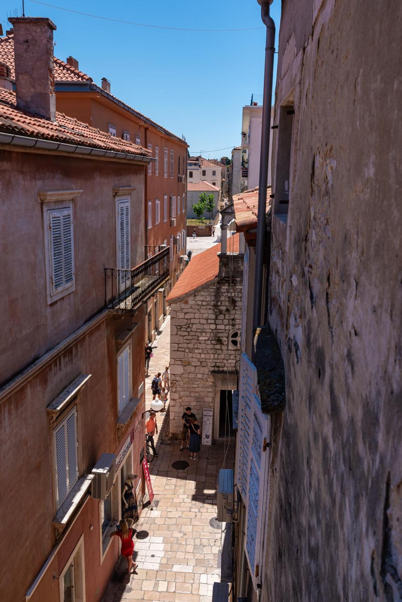 Timeless Antique Old Town With Terrace Appartement Zadar Buitenkant foto
